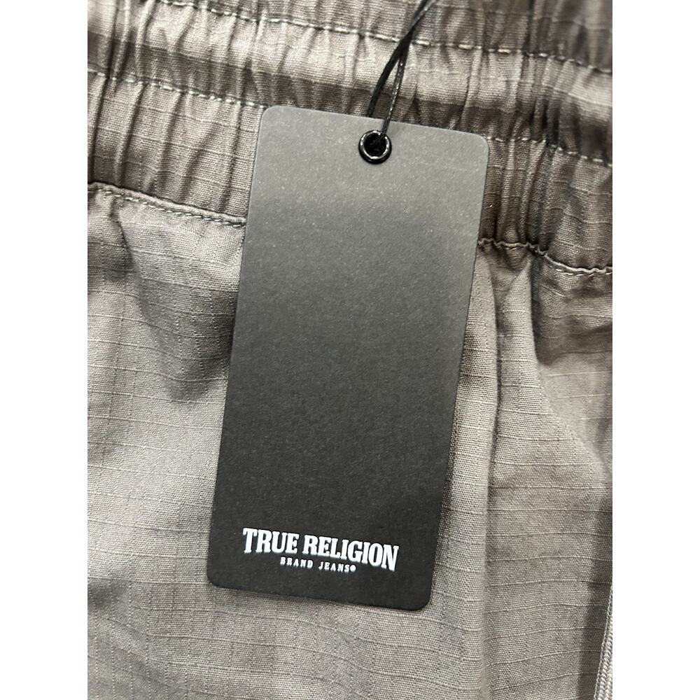 True Religion Gray Cargo Pants for Men New With Tags - Picture 4 of 4